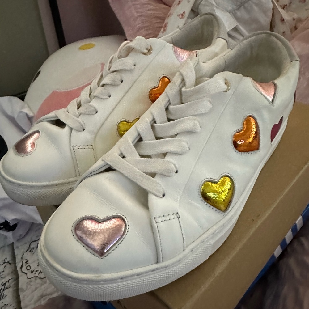 Kurt Gieger Heart Sneakers